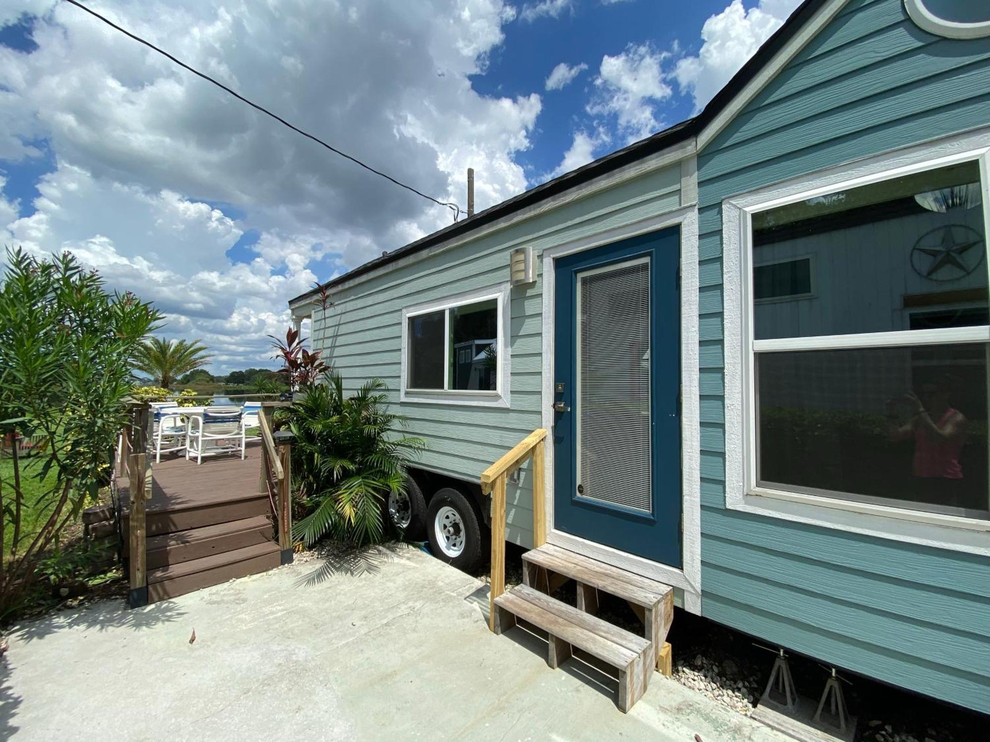 Orlando Lakefront Tiny Homes 6 Plus Month Rentals Eksteriør bilde